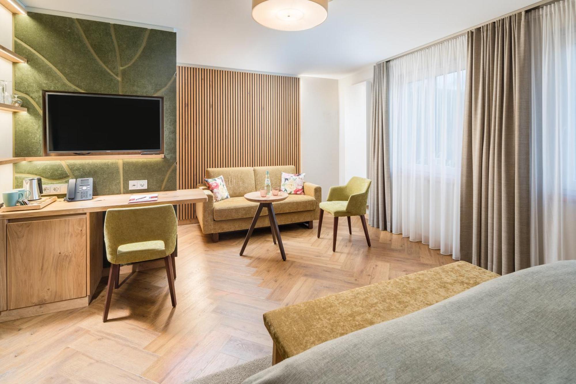 Parkhotel Gueldene Berge Weißenfels Eksteriør billede